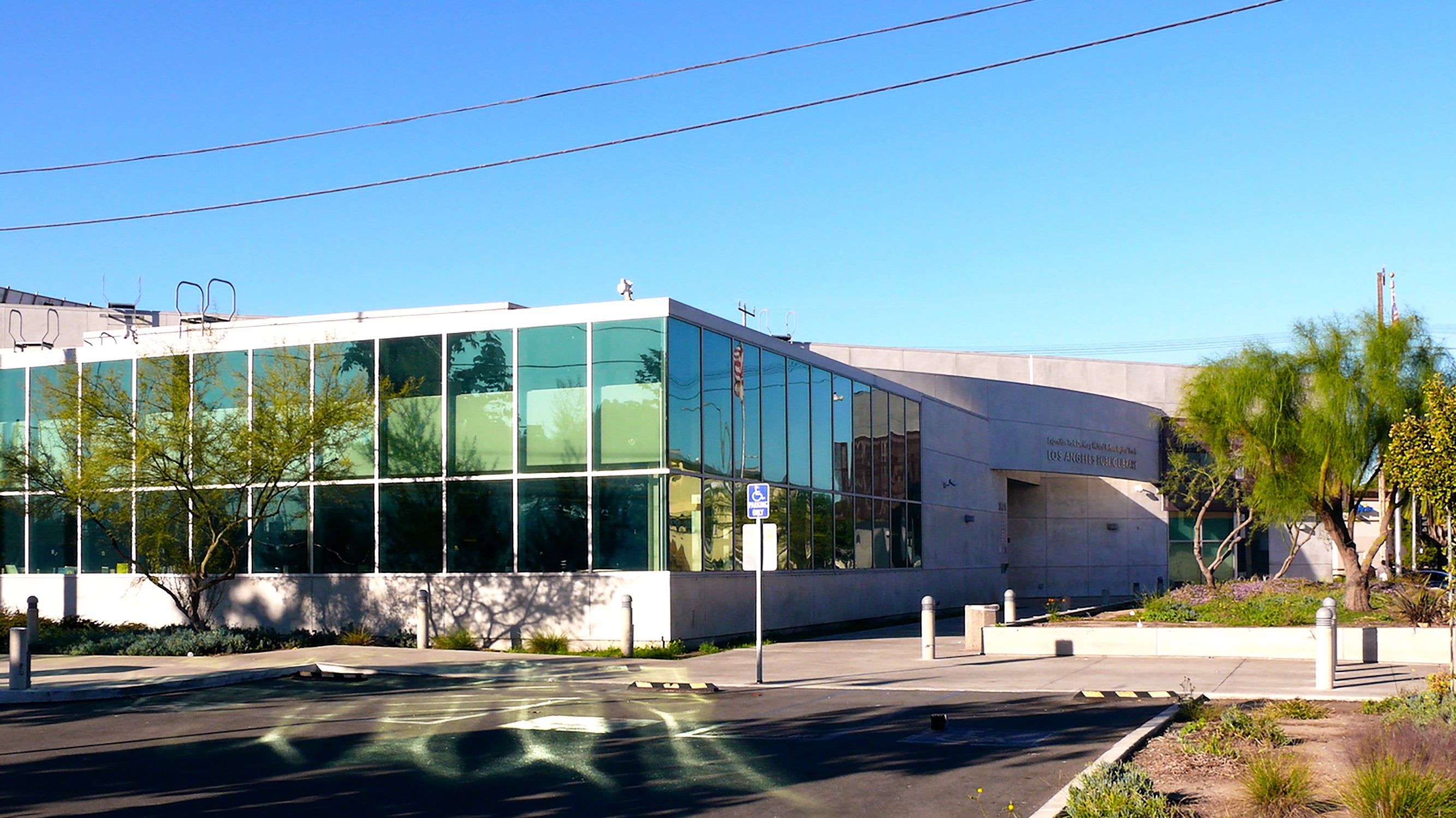 Image: South Los Angeles Public Library