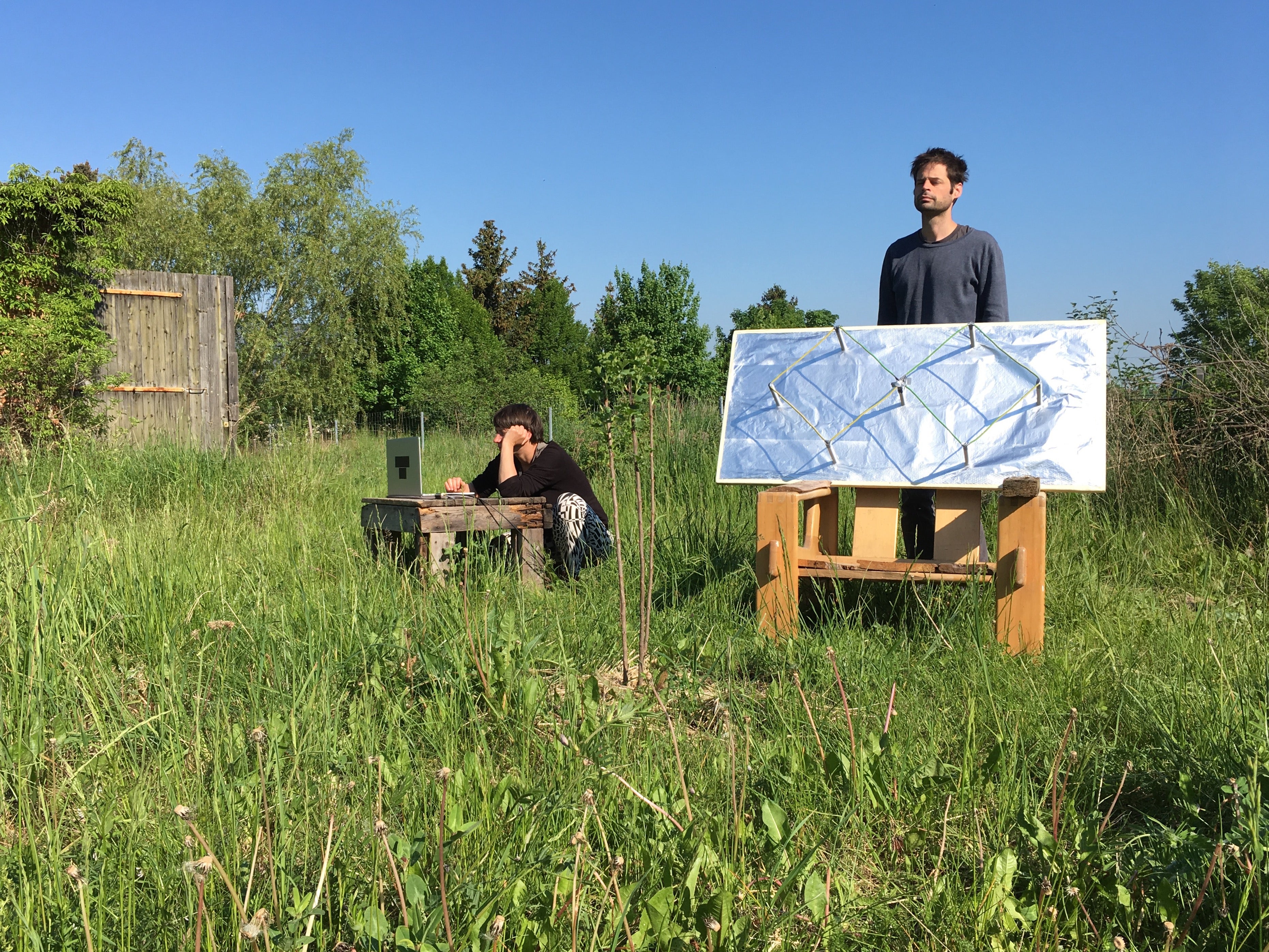 Kovács/O’Doherty, tracking satellite signals, Stolzenhagen, Germany, May 2017.