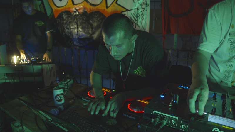 Still from "Kumbia Net: Un Estilo Bien Diferente," courtesy of Alvaro Parra