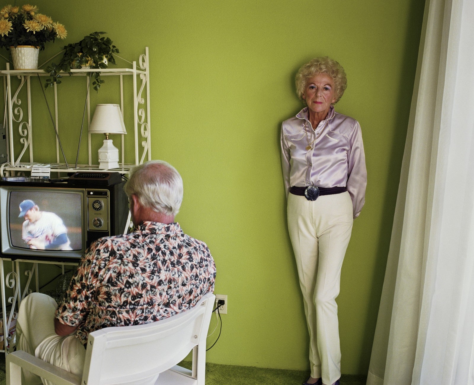 Image: Larry Sultan, My Mother Posing for Me, 1984