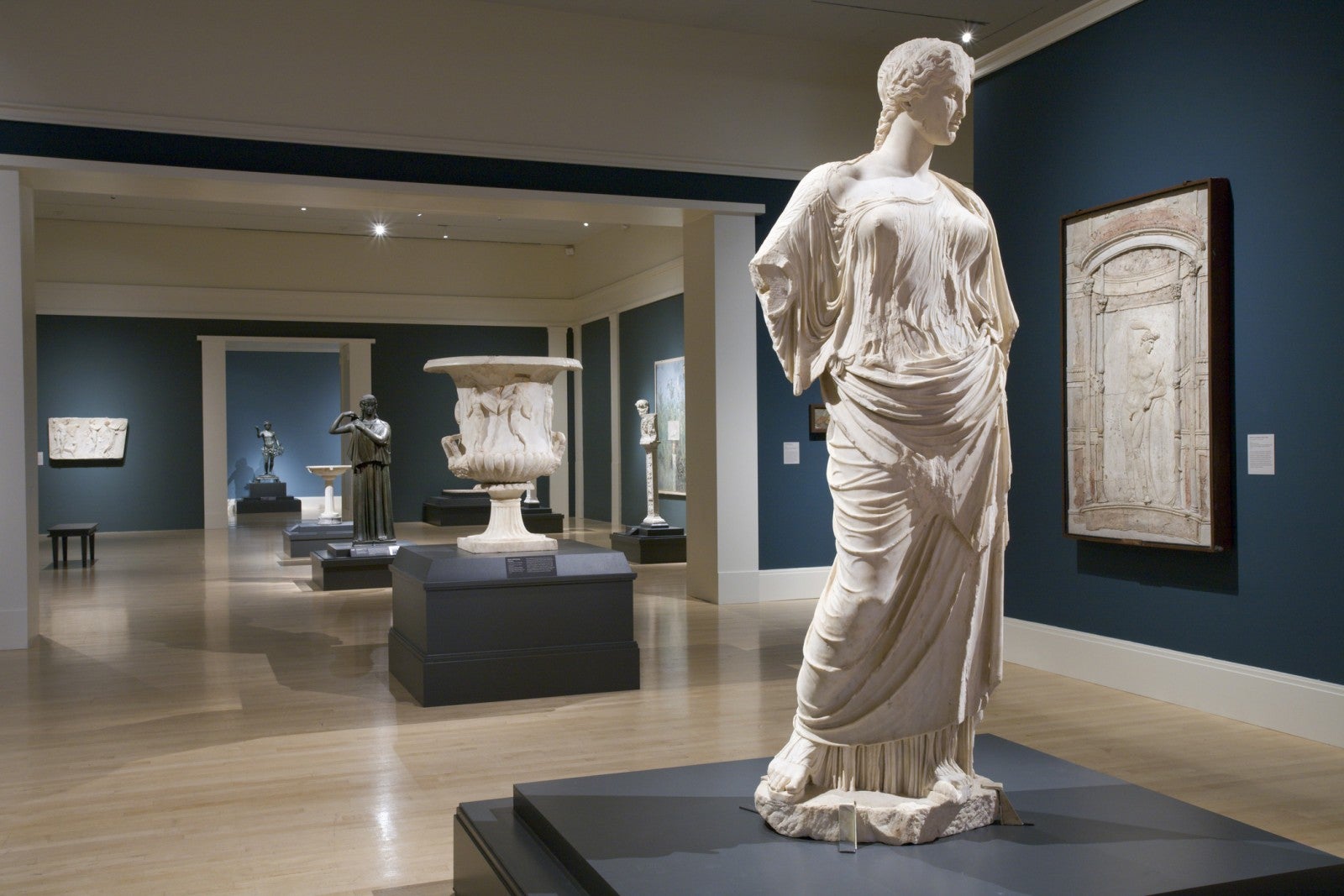 Install Shot: Pompeii and the Roman Villa